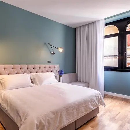 Abokamento Boutique Bed & Breakfast 4*