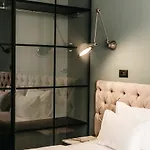 Abokamento Boutique 4*