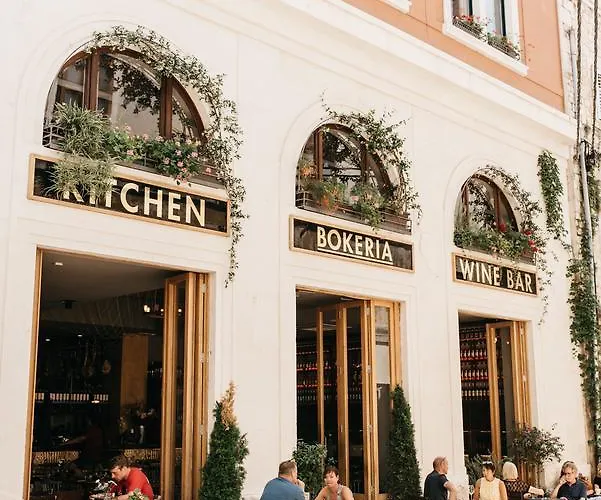 Abokamento Boutique 4*